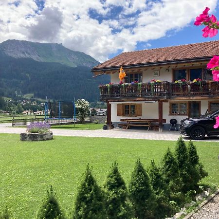 Ferienwohnung Uf Z'Enisch Klosters Kültér fotó