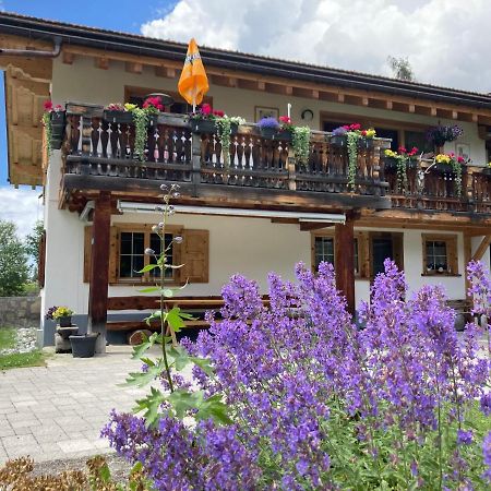 Ferienwohnung Uf Z'Enisch Klosters Kültér fotó