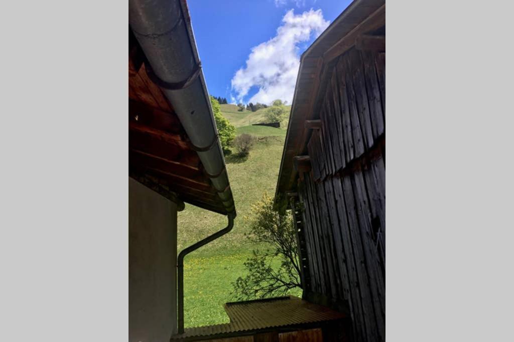 Ferienwohnung Uf Z'Enisch Klosters Kültér fotó