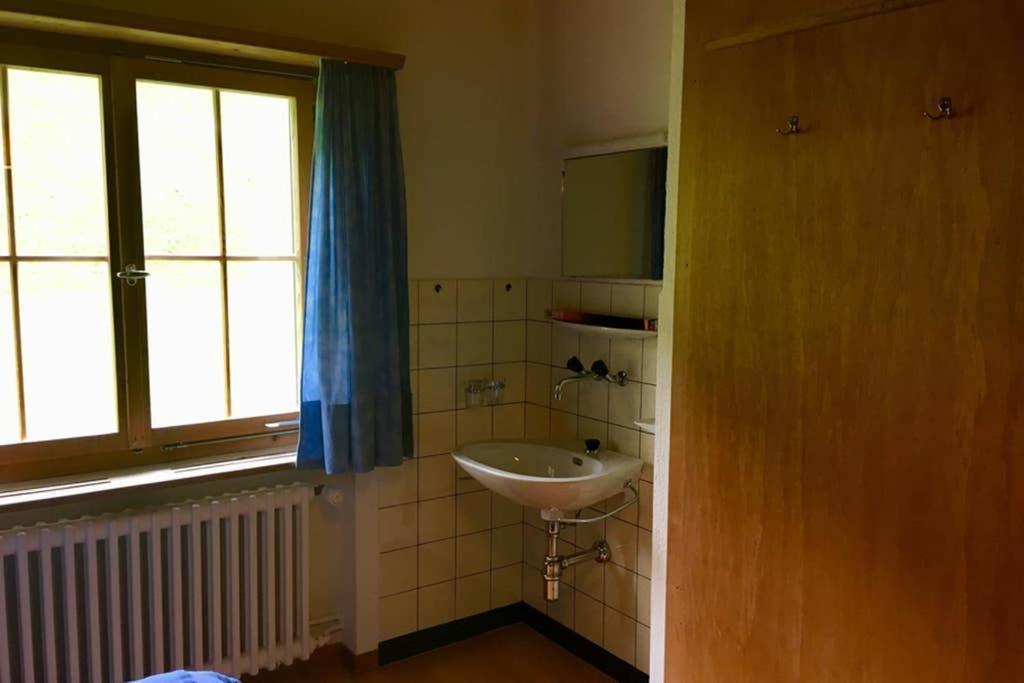 Ferienwohnung Uf Z'Enisch Klosters Kültér fotó