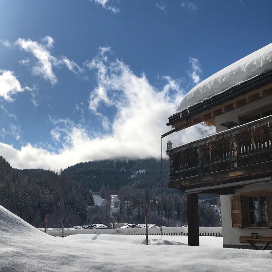 Ferienwohnung Uf Z'Enisch Klosters Kültér fotó
