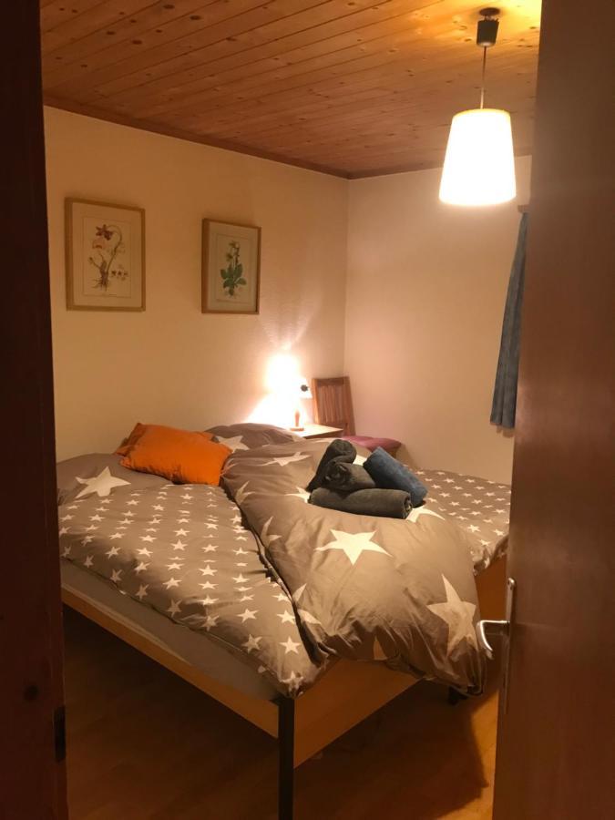 Ferienwohnung Uf Z'Enisch Klosters Kültér fotó