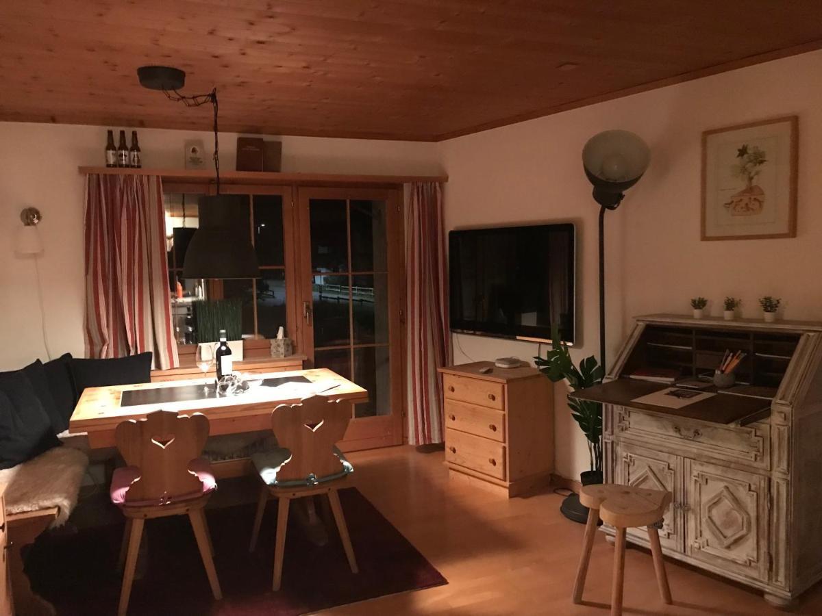 Ferienwohnung Uf Z'Enisch Klosters Kültér fotó