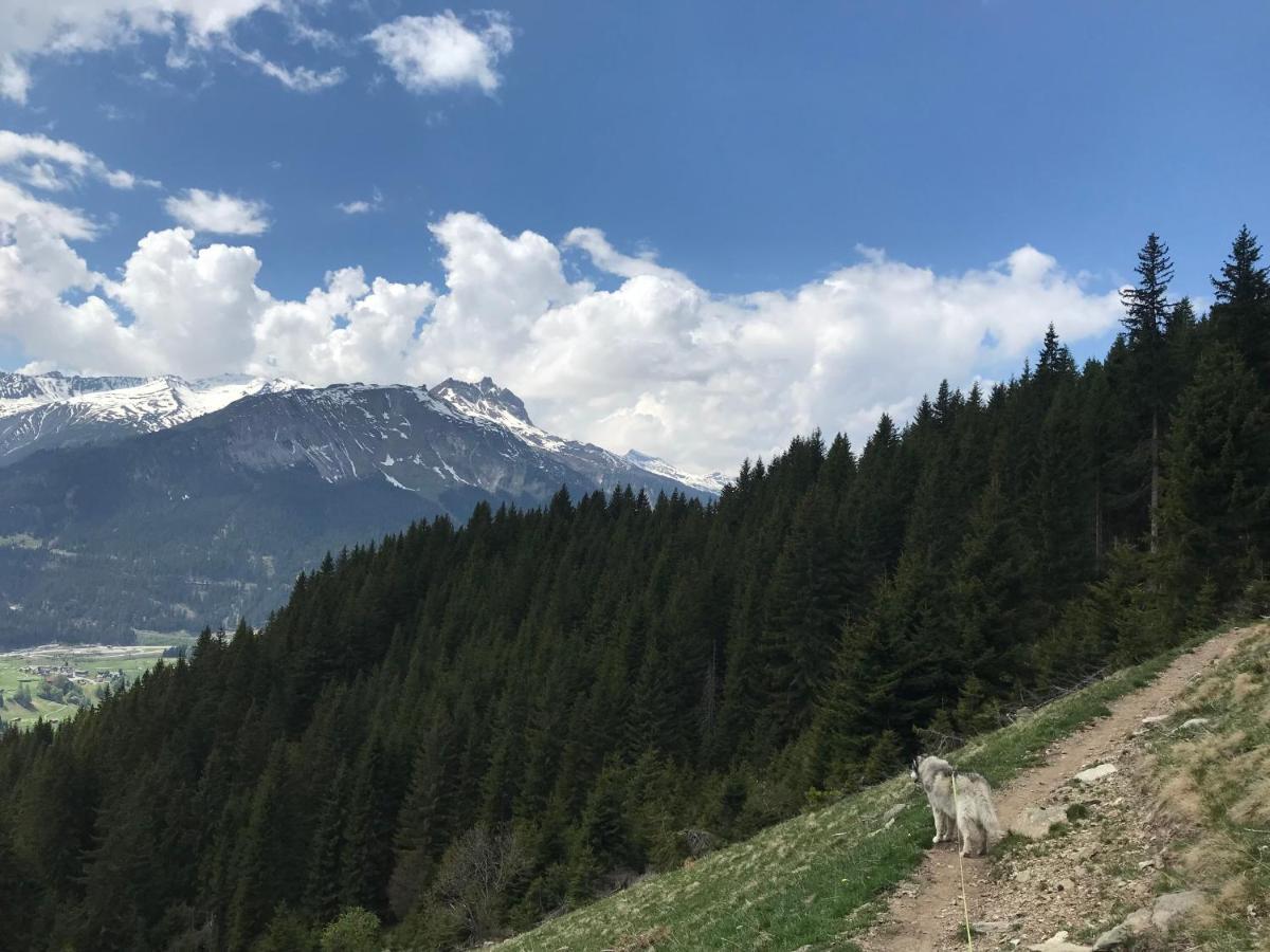 Ferienwohnung Uf Z'Enisch Klosters Kültér fotó
