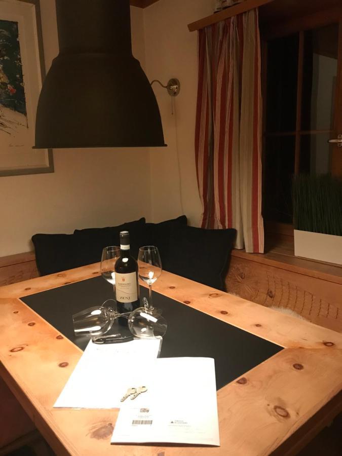 Ferienwohnung Uf Z'Enisch Klosters Kültér fotó
